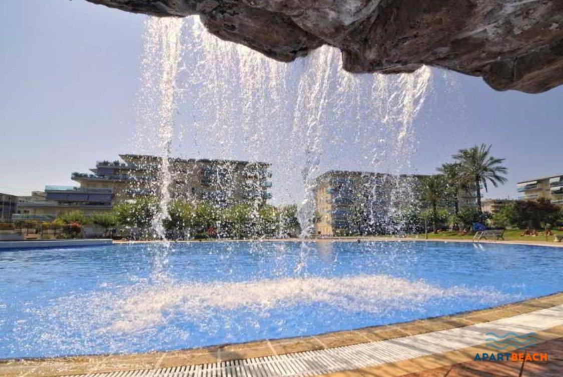 Apartbeach Los Juncos Residencial Piscinas Y Petanca La Pineda Εξωτερικό φωτογραφία