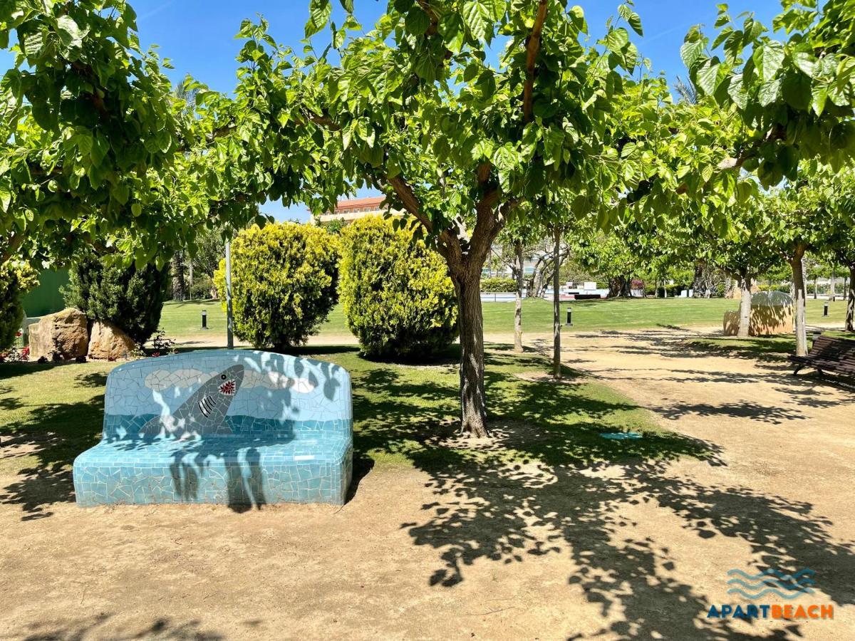 Apartbeach Los Juncos Residencial Piscinas Y Petanca La Pineda Εξωτερικό φωτογραφία